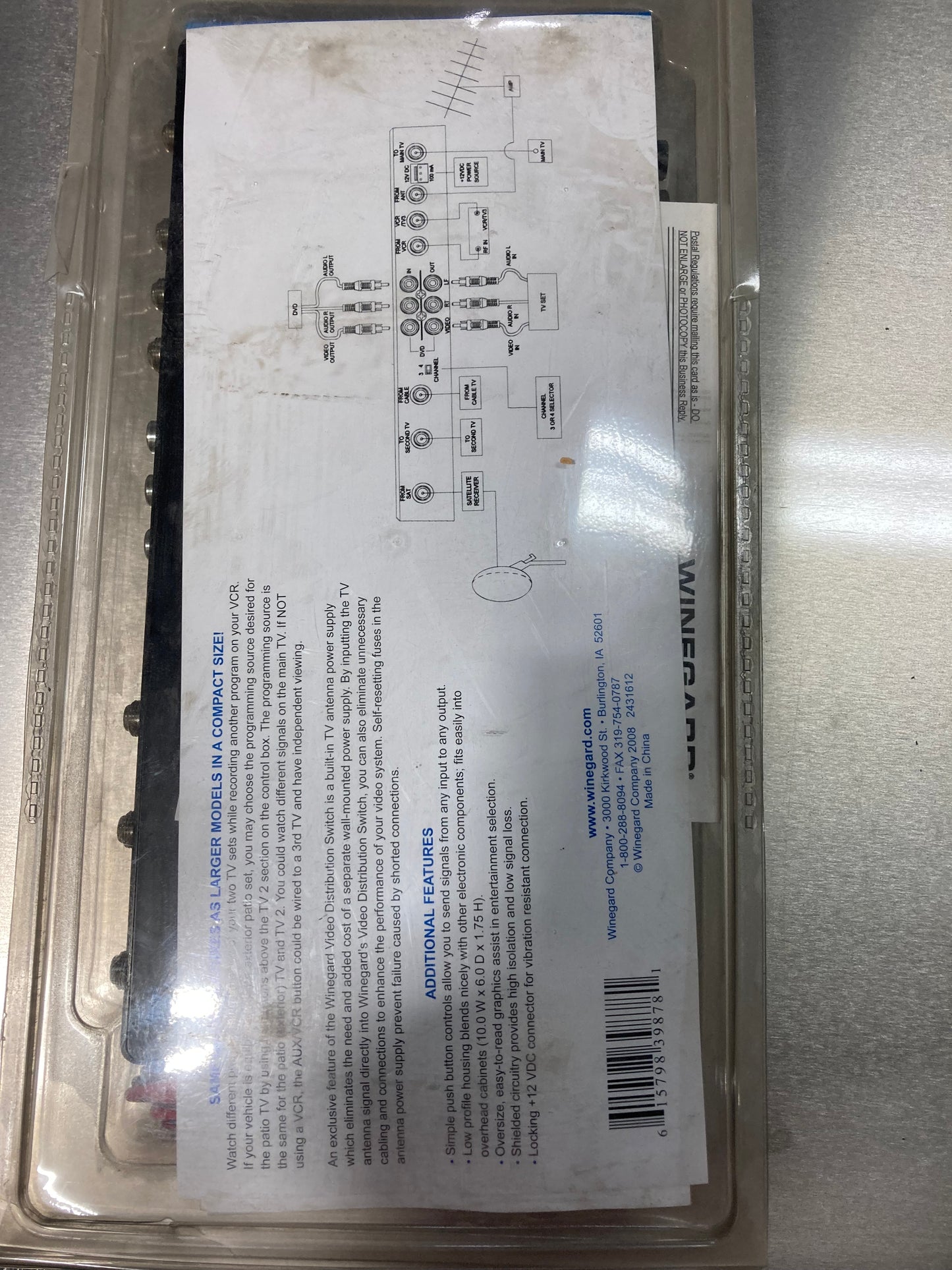 Video distribution switch