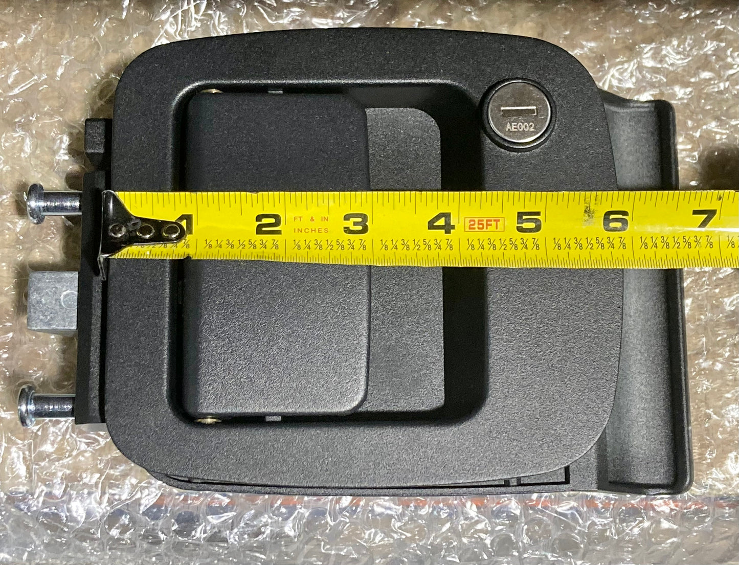 Latch w/striker plate, Rear Door: #628079