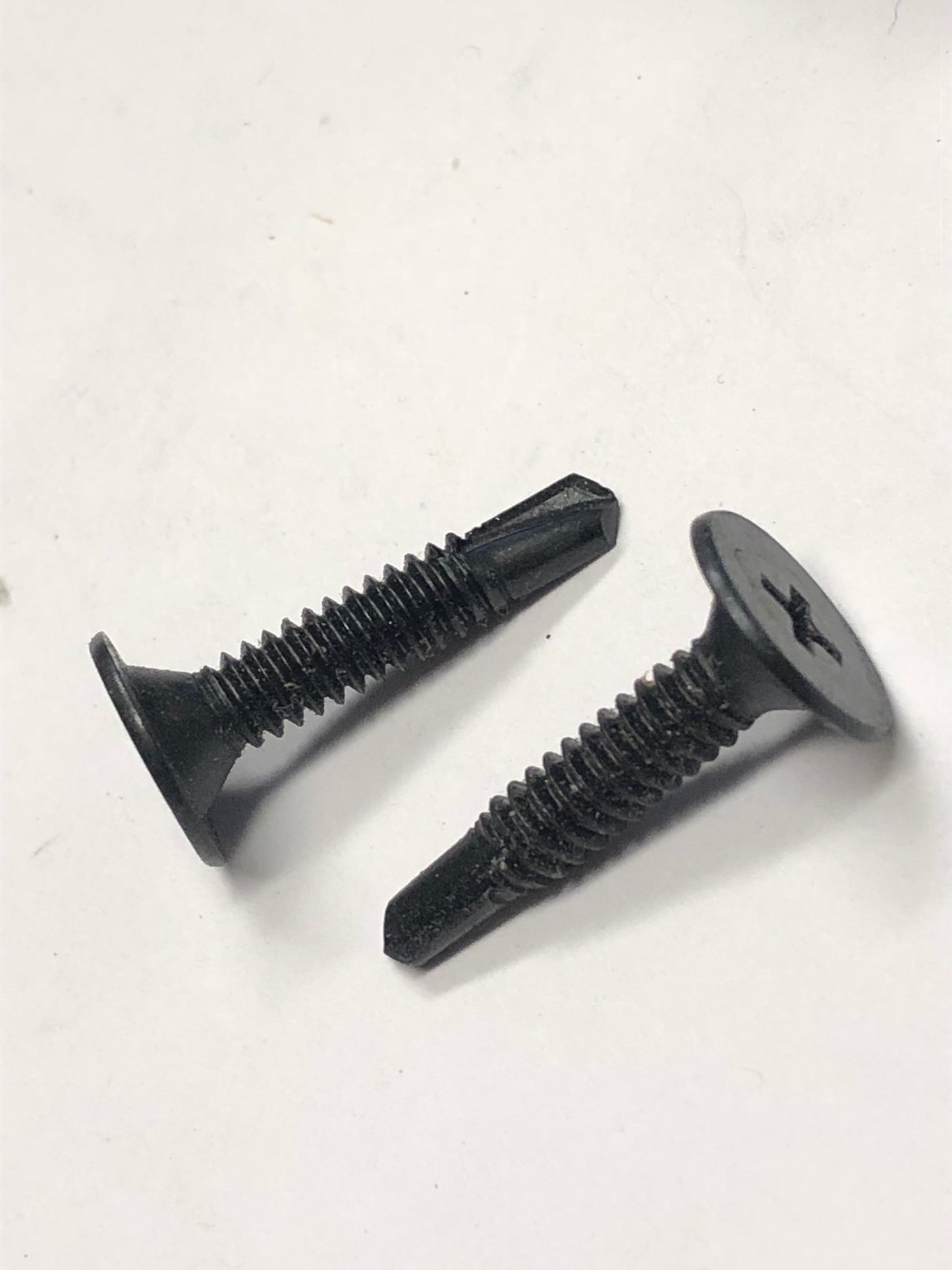 SCREW #10 x 1 Rubber Mat: #627060
