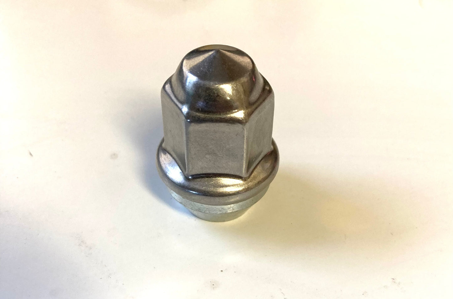Lug nuts: Various sizes and styles