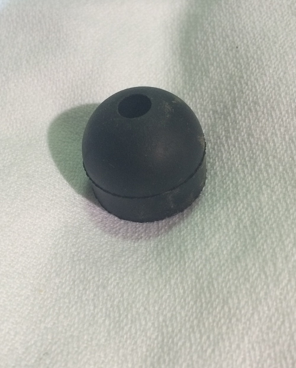 621021 1" Black Rubber Bumper