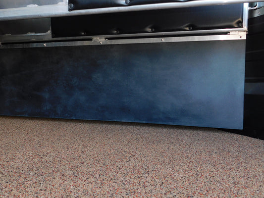 Lower stud Divider (Hanging Rubber Mat)