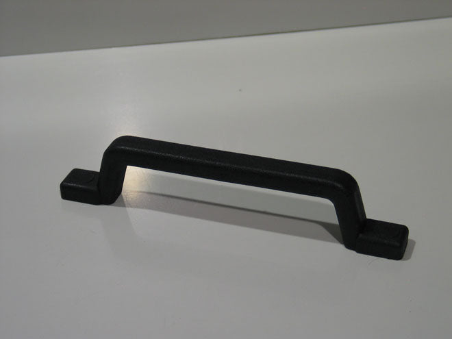 Black Grab Handle: #629068