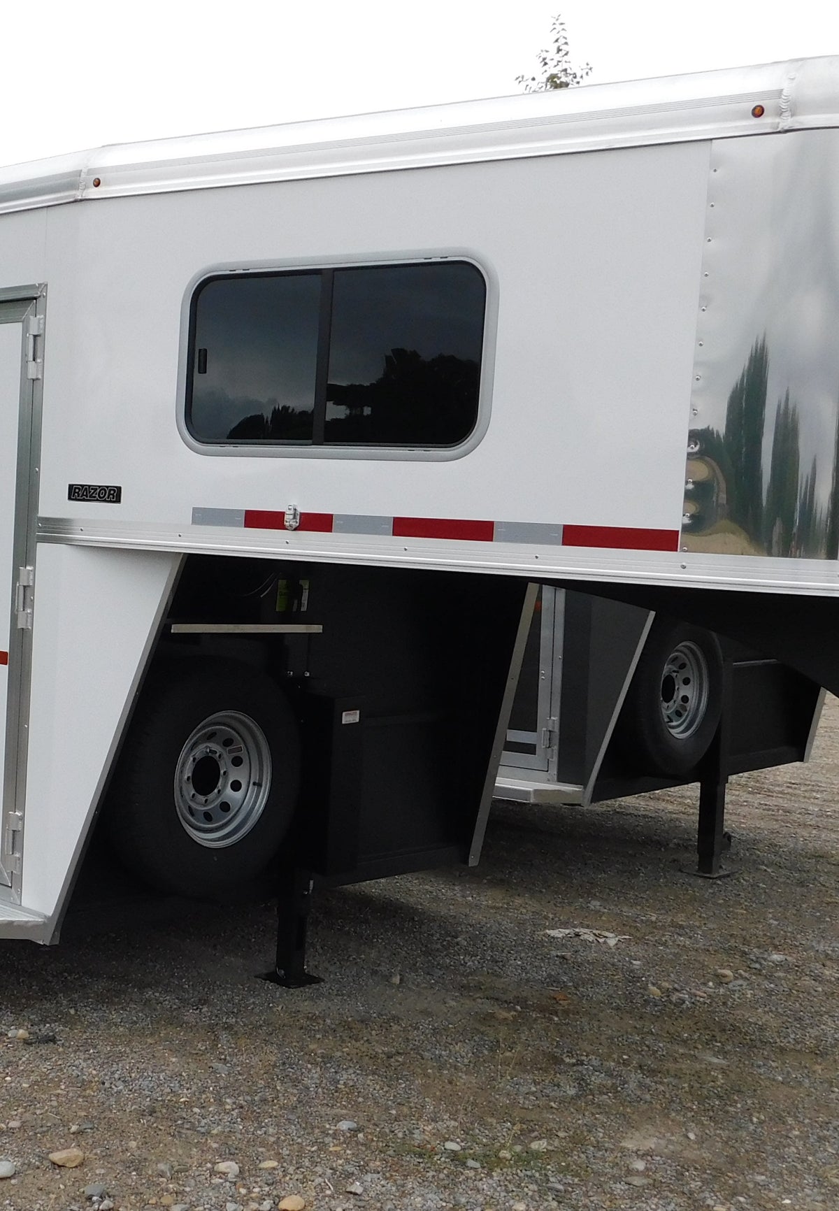 Front Window Coach 20 5/8
